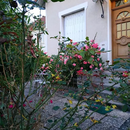 Chambre Privee Chez Ourdia Thiais Exterior photo